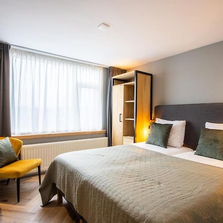 Hotel Neptunus เอ็กมอนด์อานเซ ภายนอก รูปภาพ